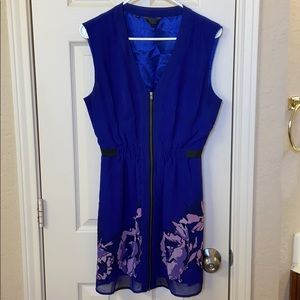 Guess Sleeveless dress